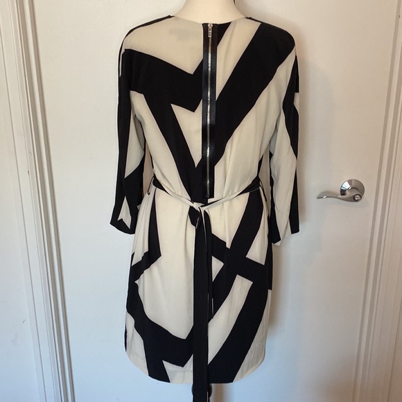 Armani Exchange 3/4 Sleeve Dress with Reversible Belt, 6 - Picture 7 of 14